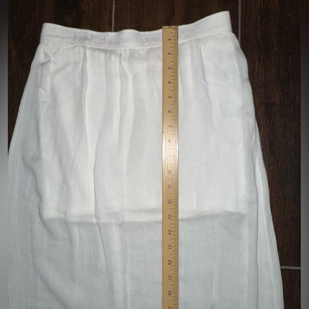 Abercrombie Kids Cream Maxi Skort with crocheted hem - Picture 9 of 11